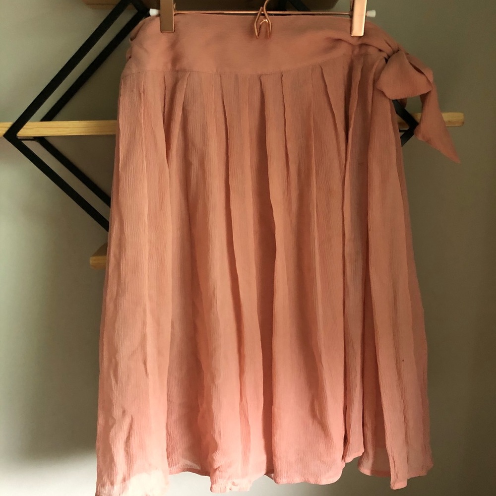 DKNY Pink Silk Wrap Skirt Size 4